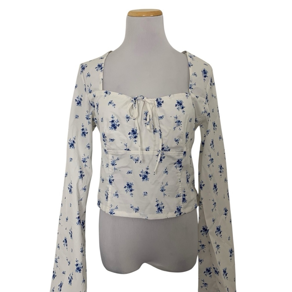NWT Wild Fable Milkmaid Cotton Floral Cottage Top Size M Coquette Blue & White